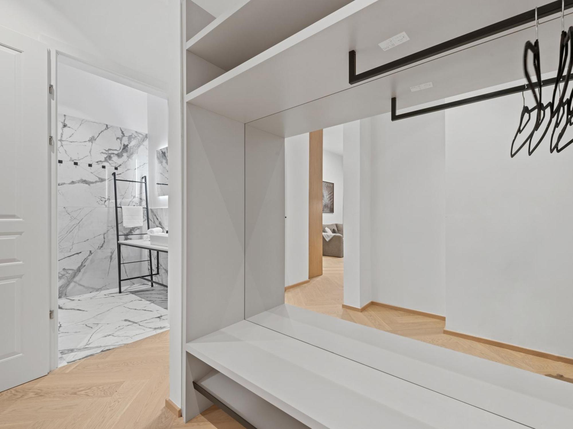 Gt7 Apartments District 9 - Managed By Sky9 Apartments ウィーン エクステリア 写真