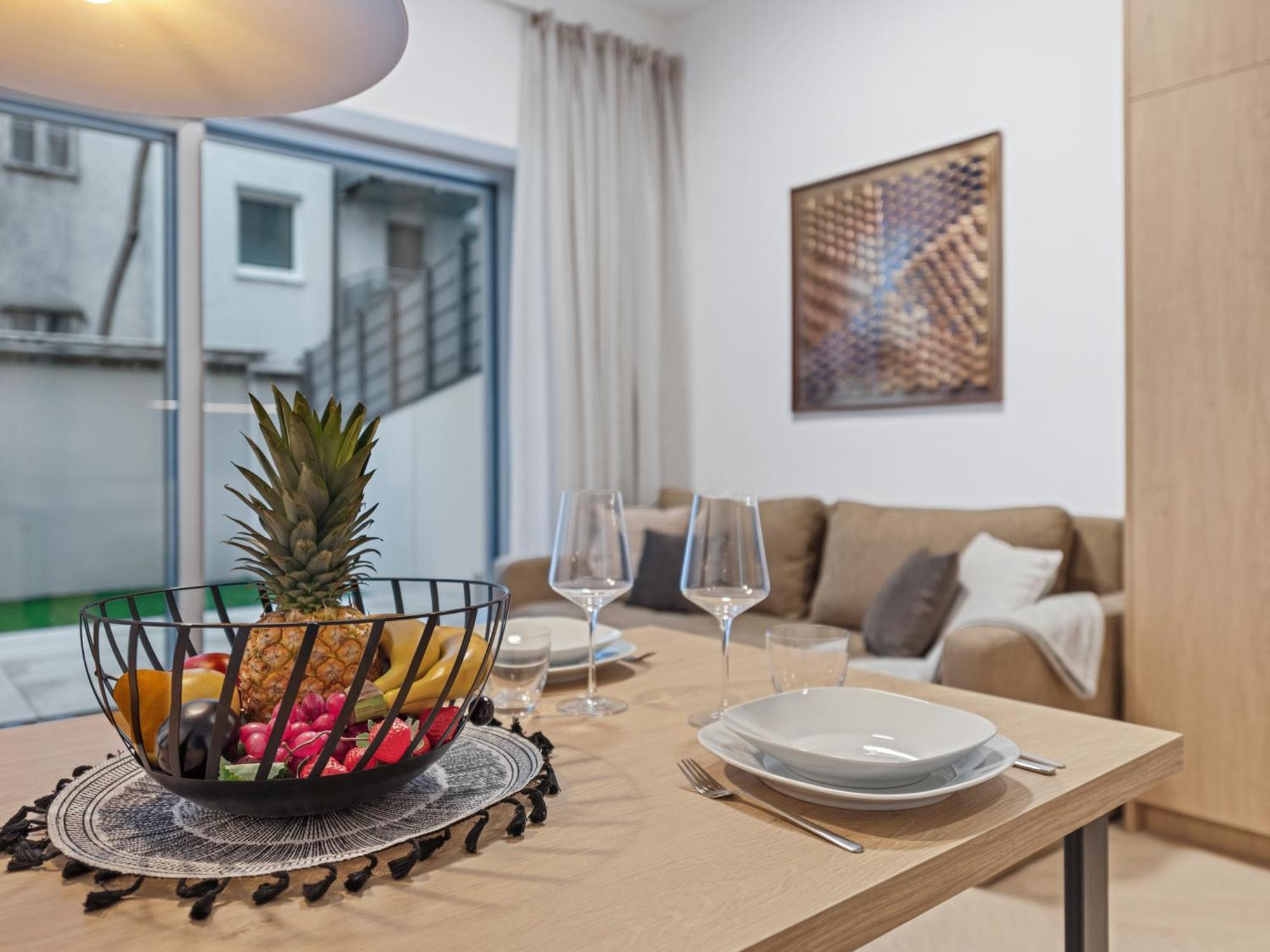 Gt7 Apartments District 9 - Managed By Sky9 Apartments ウィーン エクステリア 写真