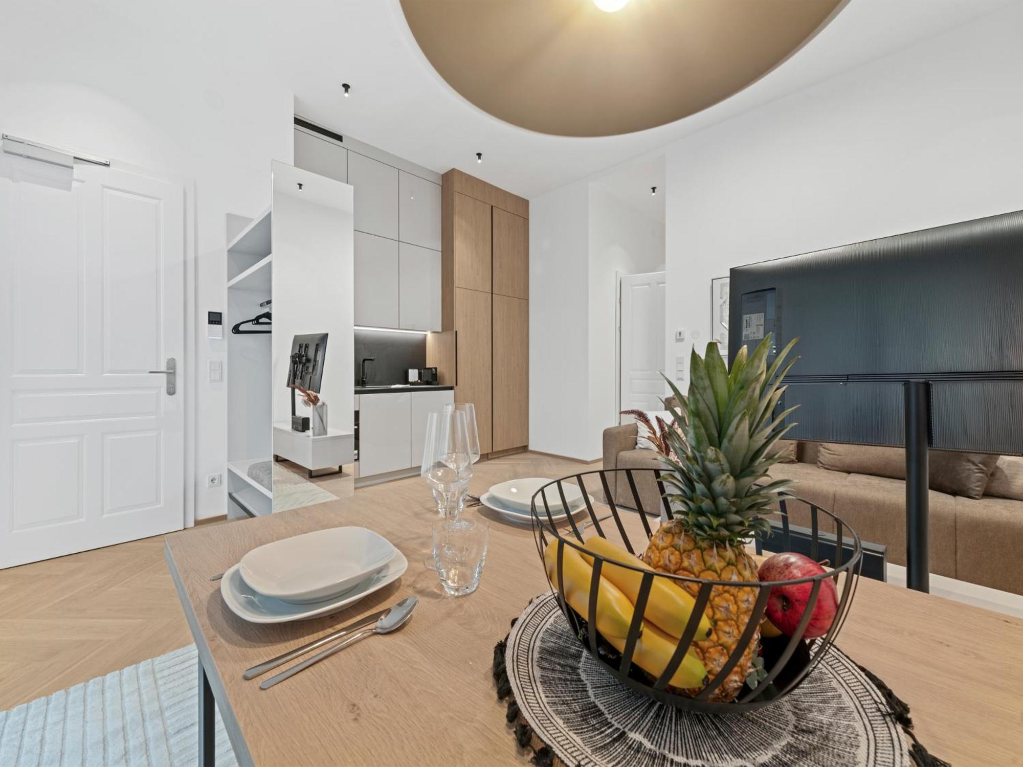 Gt7 Apartments District 9 - Managed By Sky9 Apartments ウィーン エクステリア 写真