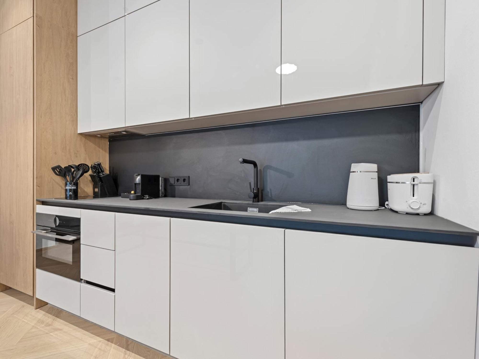 Gt7 Apartments District 9 - Managed By Sky9 Apartments ウィーン エクステリア 写真