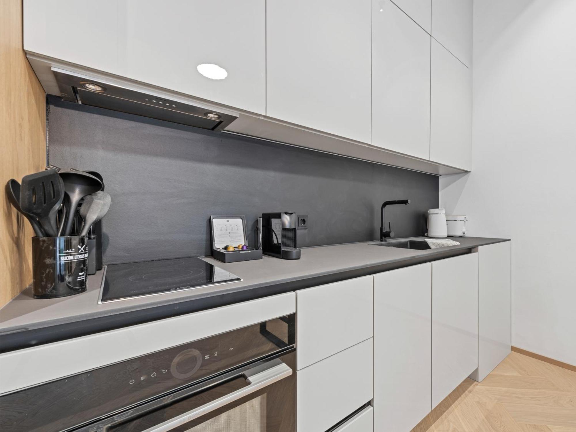 Gt7 Apartments District 9 - Managed By Sky9 Apartments ウィーン エクステリア 写真